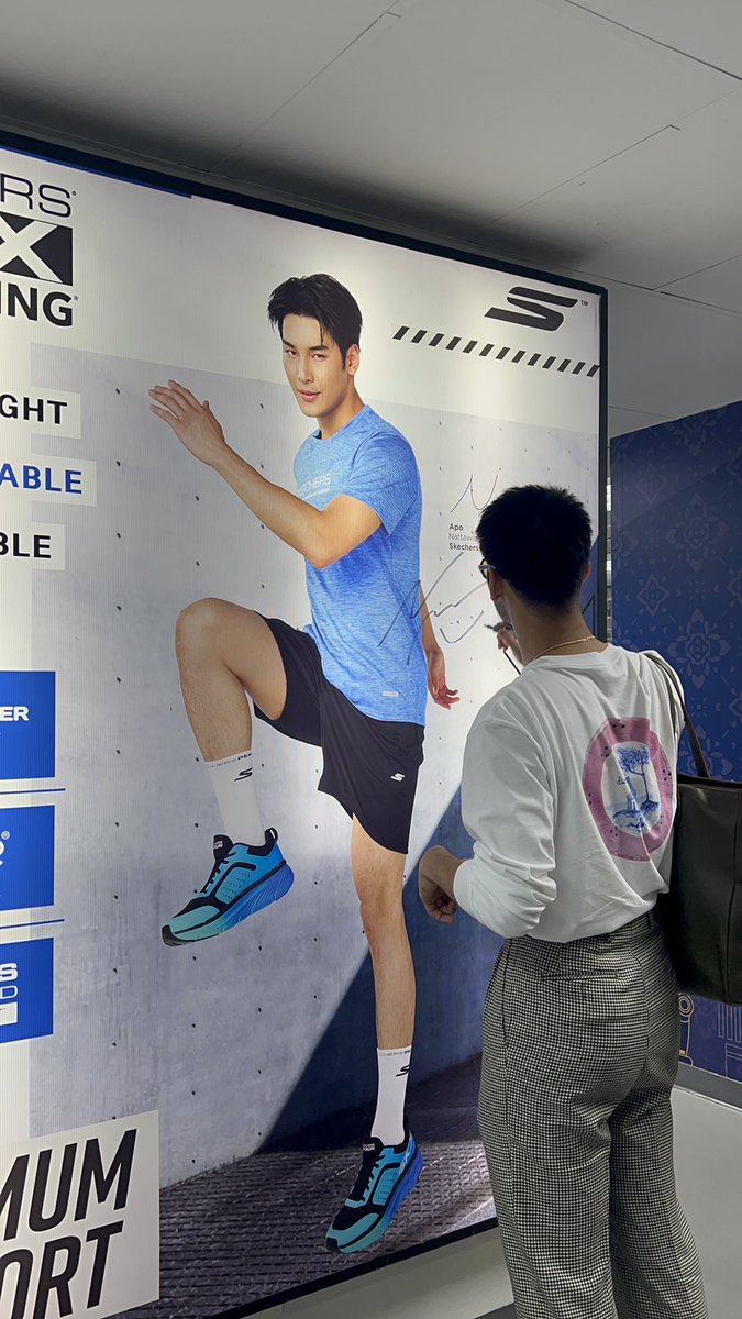WeWearThisBrand's tweet photo. รูปหมดแล้ววว หวังว่าพอจะแก้ขัดให้ทุกคนมีความสุข หายคิดถึงกันบ้าง :) https://t.co/VT5i77BaT6