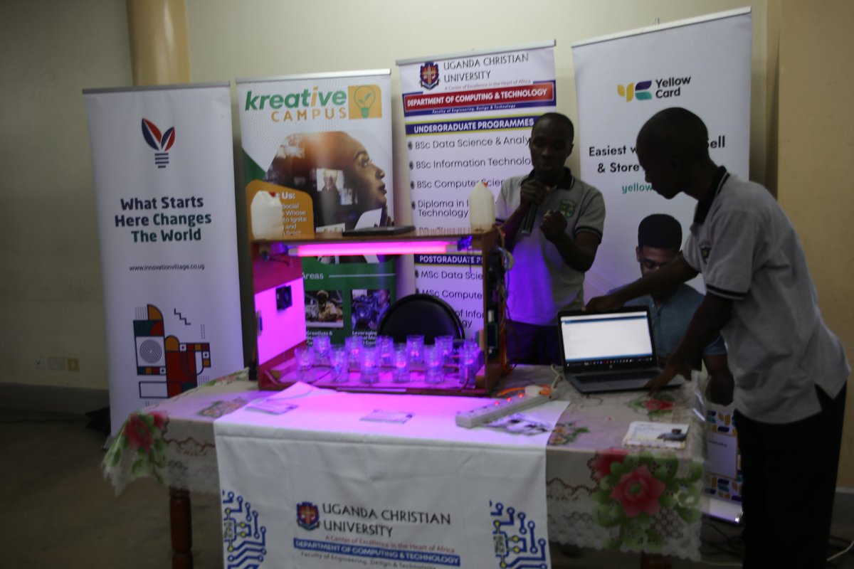 _Learnnovate_'s tweet photo. Flashback to our Innovators Challenge at Ntare School last year where creativity and innovation took center stage! Keynote speakers and student presenters shared their ideas and projects. Let's keep innovating! #InnovatorsChallenge #Learnnovate #FutureOfInnovation @NKSumaiya https://t.co/gP9NVr5GzL