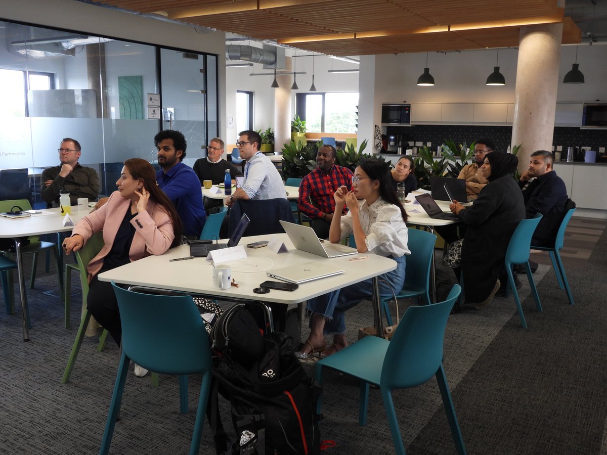 The Exeter MBA tweet media