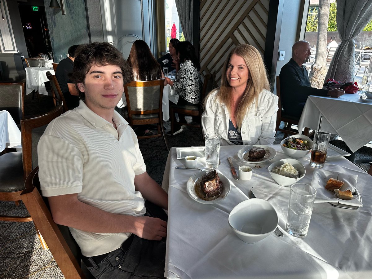 Vivi 👑 The Options Queen tweet media