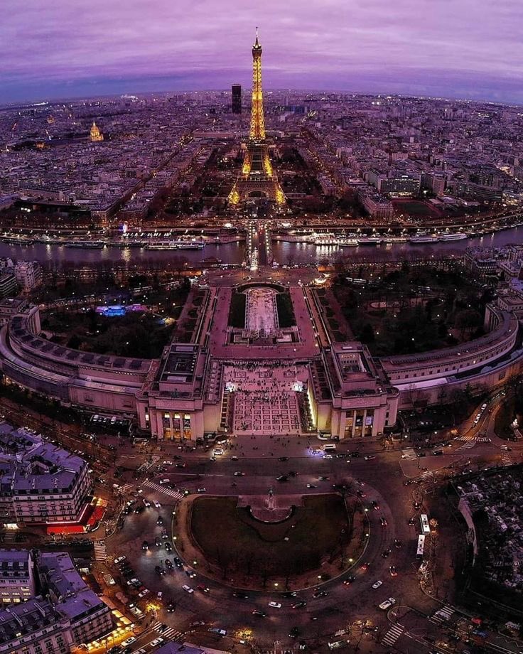 addictviews's tweet photo. Paris, France https://t.co/fZ7ictNBEJ