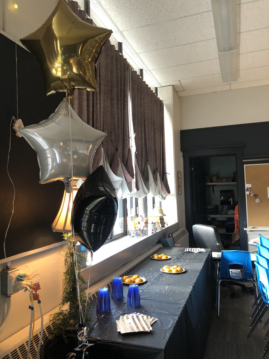 MsEccles's tweet image. Teaching is expensive. There is never enough 💰 to cover the amazing things we do each year. We pay for things ourselves. We don’t mind  though, it’s worth it see the joy on our Ss faces. But…If you want to support amazon.ca/hz/wishlist/ls… here’s my wishlist #amazonwishlist