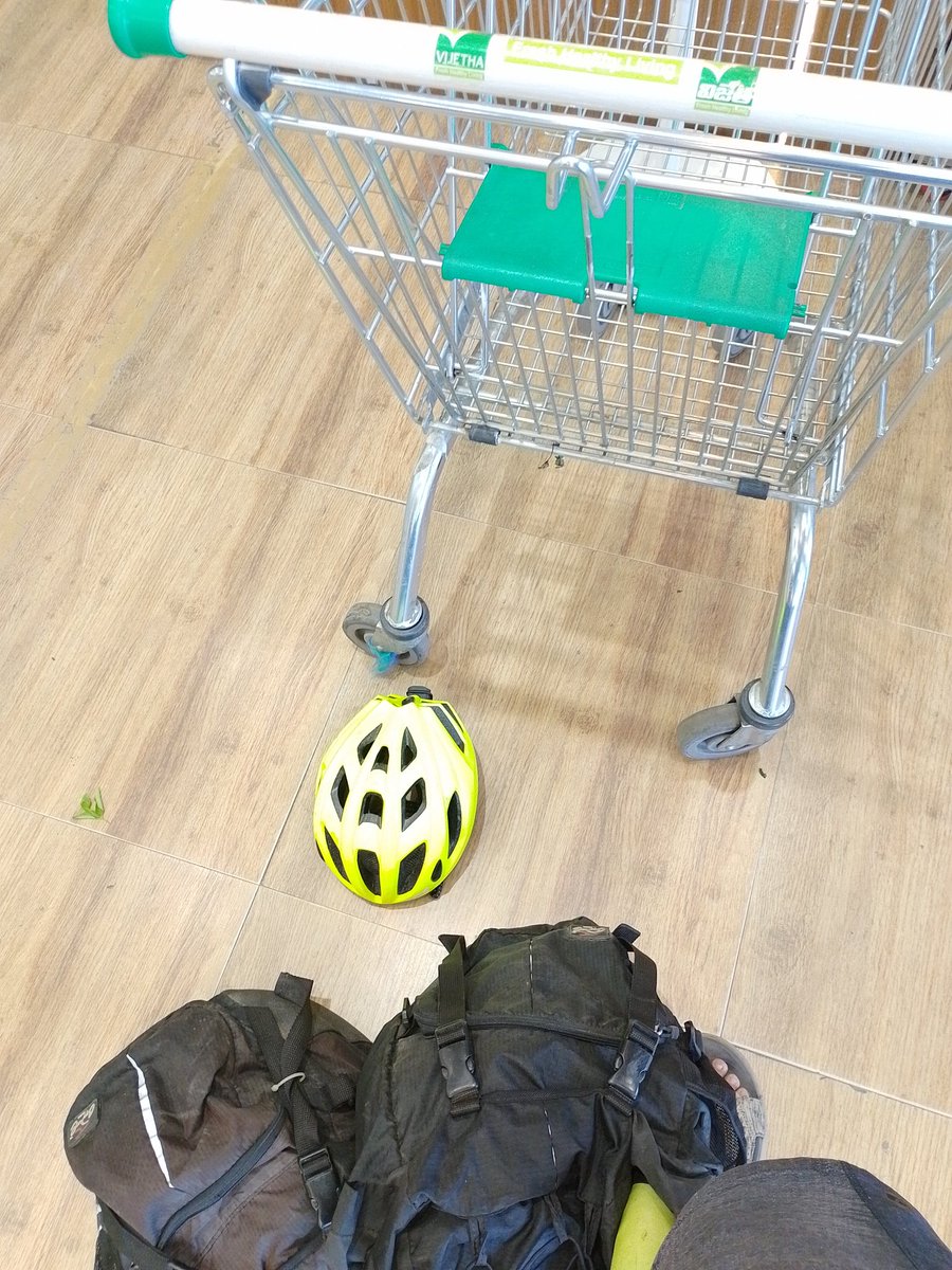 KChinnaiah's tweet photo. The best feeling of achievement in a commute has to be the carbon footprint. ZERO. #DriveLessPedalMore #BicycleCommute #BicyclingLife #HappyHyderabad #HiHyderabad #HyderabadBicyclingClub #CommuteOnBicycles #ZeroCarbonFootprint
#RideBicyclesNotCars https://t.co/sktJ5GCfW6