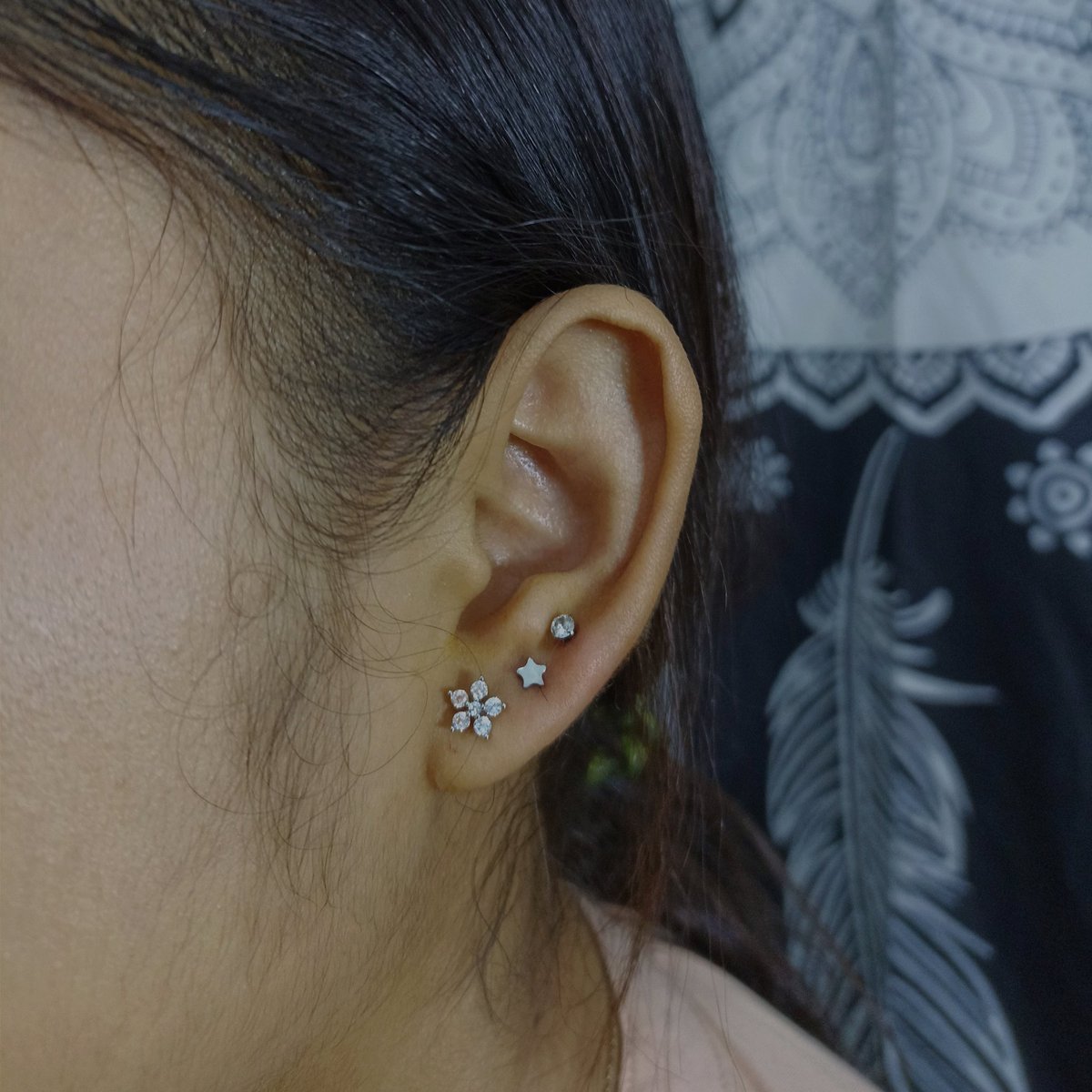 piercinghouse21's tweet photo. Double Lobe Done ✨
.
📍Yogyakarta
Appointment by DM or WA +62882006639281
.
#tindikjogja #tindik #tindikpusar #tindiktelinga #tindikhidung #tindiklidah #piercingjogja #piercingjewelry #jogjahits #jogjapiercing #yogyakarta #yogyakartahits #jakarta #indonesia #lobepiercing https://t.co/KL0SLRNvkE
