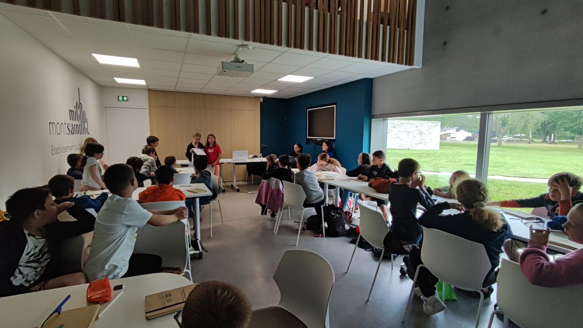 DavyMont's tweet photo. Jour 3 - Séjour Caractère Maritime
Ateliers "Ingénieur":proposer un objet technique permettant d'évacuer les sédiments déposés par la mer
Échanges sur ces projets avec Romain, le responsable du barrage unique du msm, et découverte de son fonctionnement 
@EPMontStMichel 
@dsden50 https://t.co/VUOdWIdTIk