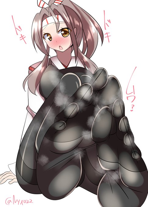 「瑞鳳の足裏…嗅ぐ?///」    
ムレムレ黒タイツ瑞鳳ちゃん(ˇωˇ)    
進水日おめでとう!(連続1566日目    
#艦これ版真剣お絵描き60分一本勝負_20240619 
#艦これ版深夜の真剣お絵描き60分一本勝負 
#めび環んどろ #10000日チャレンジ 
#瑞鳳進水日 