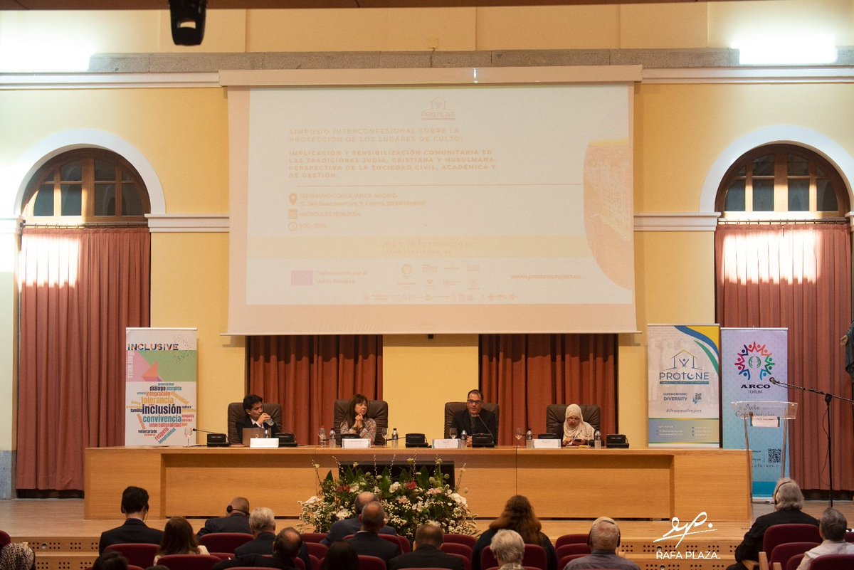 ProtoneProject's tweet image. 🤝After a day of insightful discussions, join us for a closure and networking session! Special thanks to @ArcoForum for their invaluable partnership in the #ProtoneProject and for hosting our second symposium!