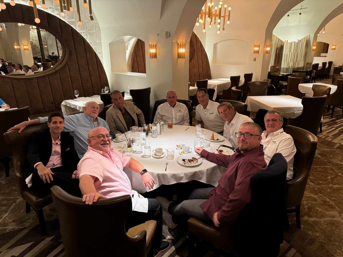 EvWarrantyOzop's tweet image. It’s always a pleasure collaborating with our partners at Royal Administration! This week has been incredibly productive at the #NIADA as we worked out some exciting new products that will be coming soon. Stay Tuned.
#OZSC $OZSC #OzopPlus @OzopEnergy #ElectricVehicles
