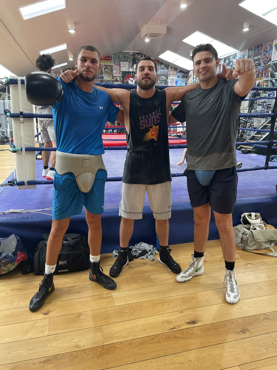 Solid Work at 💪🏻🥊😊<a href="/PeacockGym/">Peacock Gym</a> 
<a href="/johnhedges_/">john hedges</a> 🎩
#AurelIgnat
<a href="/tommyfletcher0/">Tommy Fletcher</a> 
#TibbsBoxing #W1