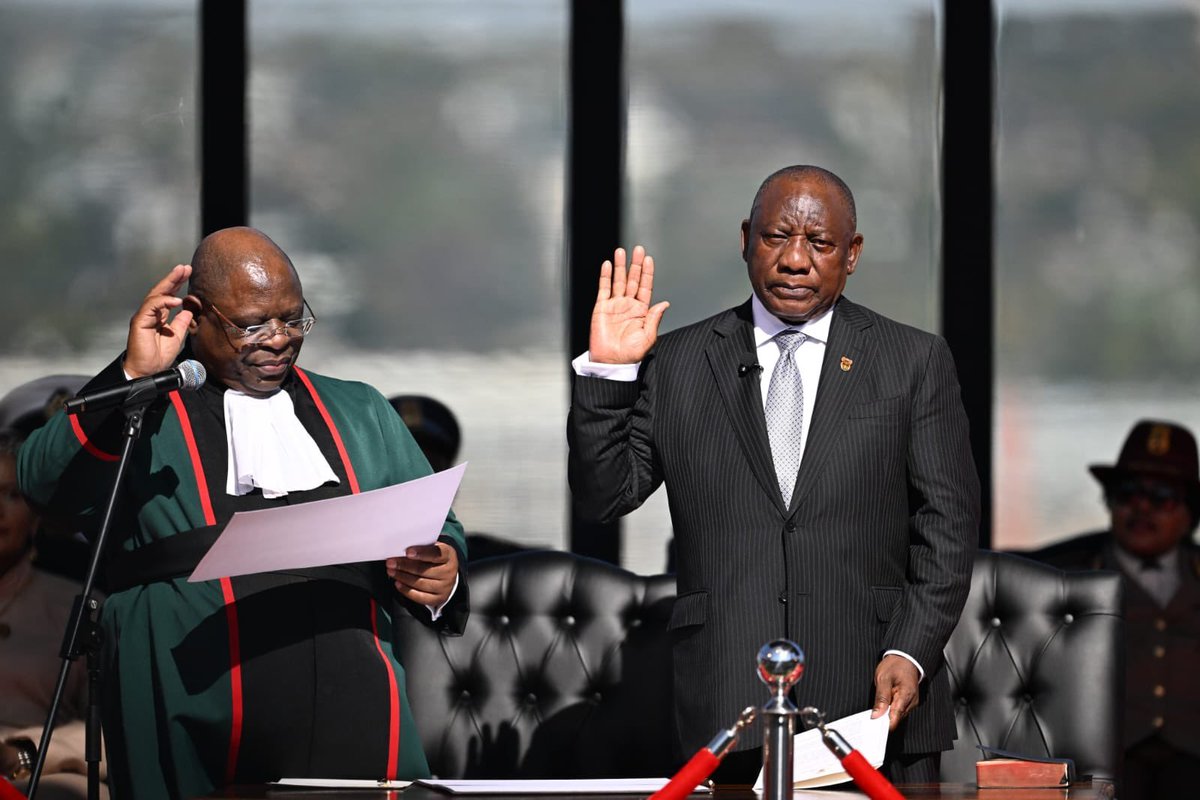 MuloiwaThendo's tweet photo. Manage to watch the entire #PresidentialInauguration2024 thanks to #InaugurationApp. May God bless South Africa and it's people❤️🇿🇦 https://t.co/DfDFWaDOfI