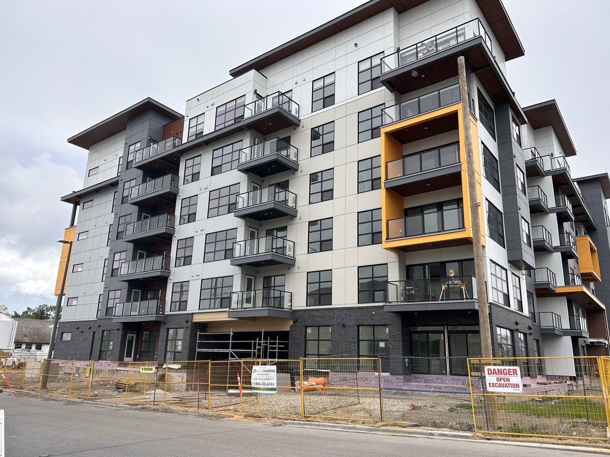 MarceloGW's tweet photo. With our Board, we visited our @yyc_currie development by @clc_sic and saw many multi-family and seniors’ projects. More projects like these are needed to deliver housing quickly. @jyduclos @SeanFraserMP Très fier de voir notre projet d’aménagement à @yyc_currie avancer si vite! https://t.co/VLq2OEAMmn