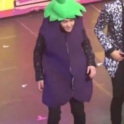 cath viu a marina e o riize tweet media