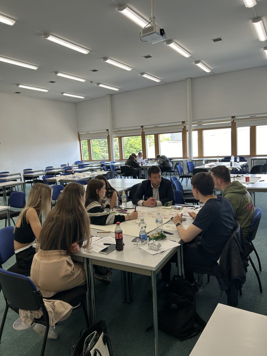 Queen Elizabeth SFC tweet media