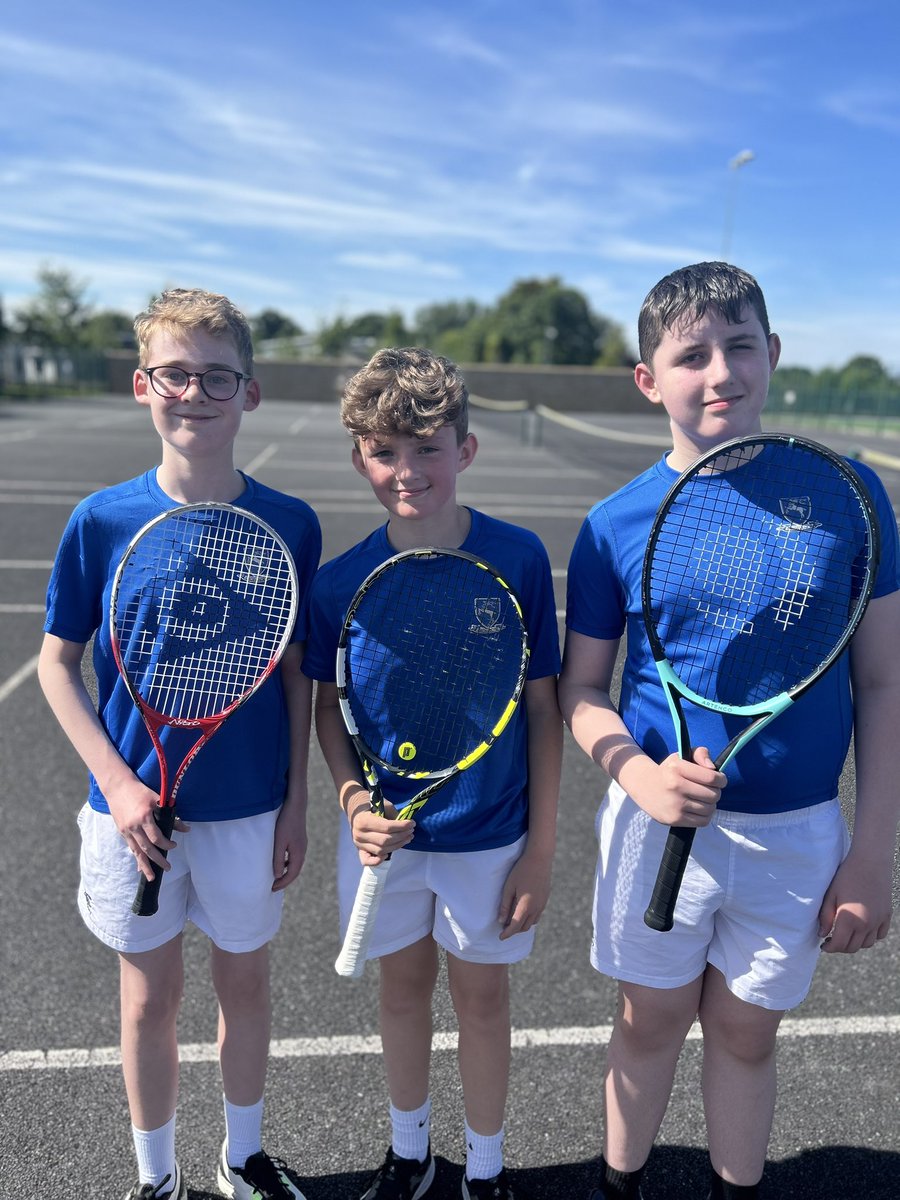 Tennis 🎾 

The Year 9 Boys Tennis Competition took place this afternoon in glorious sunshine.

Congratulations to Cole McCappin, defeating Riley Tumilson in a pulsating final!

1st: Cole McCappin
2nd: Riley Tumilson 
3rd: Henry McCurley

🟢⚪️🔵