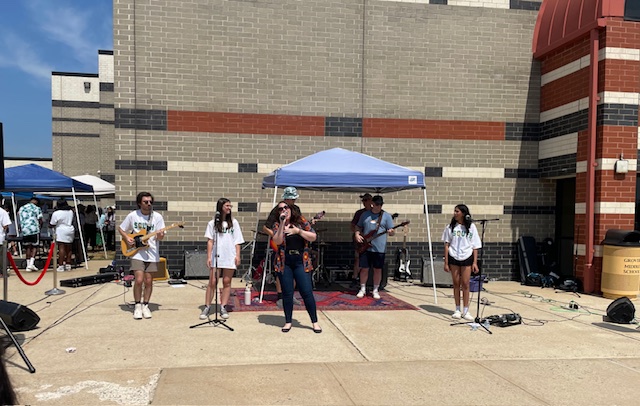Thomas Grover Middle School (@tgmsjags) on Twitter photo What a way to end 2023-24, our staff band is amazing! Good luck GMS students and CONGRATS to 8th grade! Happy summer and good luck next year! <a href="/JonDauber/">Jon Dauber</a> <a href="/MrMalakates/">Evangelos Malakates</a> <a href="/mmw314/">Minelly Mercado-Walter</a> <a href="/WWP_Schools/">WW-P School District</a> #wwprsd <a href="/TGMSJags/">Thomas Grover Middle School</a> What a way to end 2023-24, our staff band is amazing! Good luck GMS students and CONGRATS to 8th grade! Happy summer and good luck next year! <a href="/JonDauber/">Jon Dauber</a> <a href="/MrMalakates/">Evangelos Malakates</a> <a href="/mmw314/">Minelly Mercado-Walter</a> <a href="/WWP_Schools/">WW-P School District</a> #wwprsd <a href="/TGMSJags/">Thomas Grover Middle School</a>