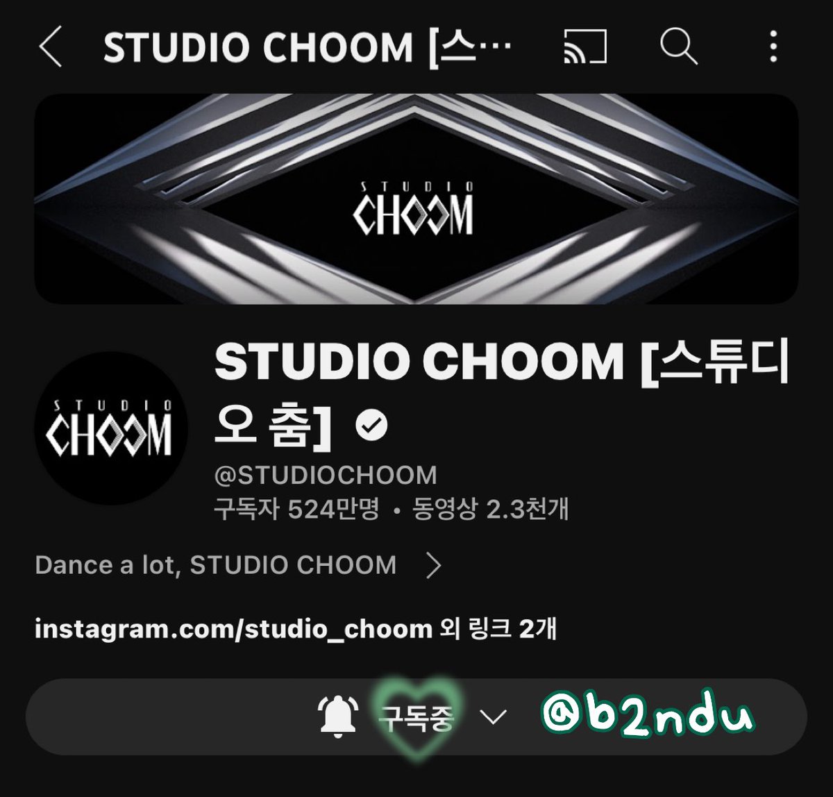b2ndu's tweet photo. @M2MPD @official__INI #INI_LOUD #SCORIGINAL_INI
가장 강렬한건 바로 타지의 파트,스춤의 고퀄카메라무빙 그리고 조명의 만남입니다 (ʃƪ˘･ᴗ･˘) 라우드의 첫 퍼포먼스를 스춤에서 볼 수 있어서너무나행복해요!! 💚💚또 금발 미소년의 얼굴을 이렇게 4k로 볼 수 있다는 것이 너무 감동적이에요.. ⸝⸝ʚ̴̶̷̆ˬʚ̴̶̷̆⸝⸝❤︎ https://t.co/mzW1PN0Rj3