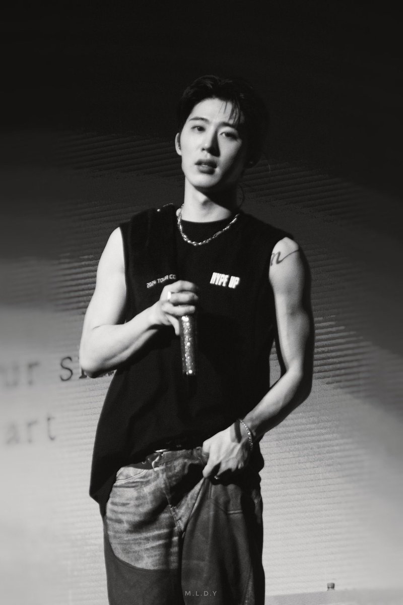 hanbinbong's tweet photo. yuk udahan yuk ovt nya 🙆🏻✨
sini aku peluk satu satu!

yuk upload semua fancam nya jangan lupaaa!
buat aku iri karena ga bisa ke konser hanbin 😩🩷 https://t.co/0b3ijzgZQB