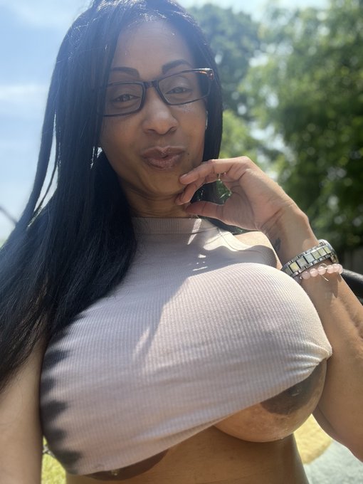 The sun is out, and the temperature is rising. ~Gloria L'Amour   #GloriaLamour #heatwave https://t.c<a href="/tag/heatwave"class="tags"><span>#heatwave</span></a><a href="/tag/glorialamour"class="tags"><span>#glorialamour</span></a>