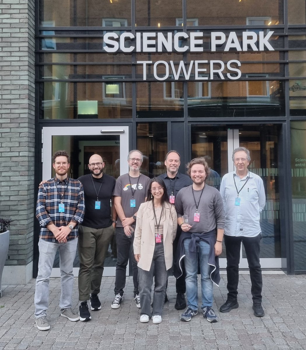 hgoliv's tweet image. University of Coimbra gang (@amilcardoso, @jmacunha, @LESS5E, @sou_de_artes, @jrovs, Pedro Martins, @hgoliv) at @iccc_conf, Jönköping 🇸🇪 #iccc24 #ComputationalCreativity