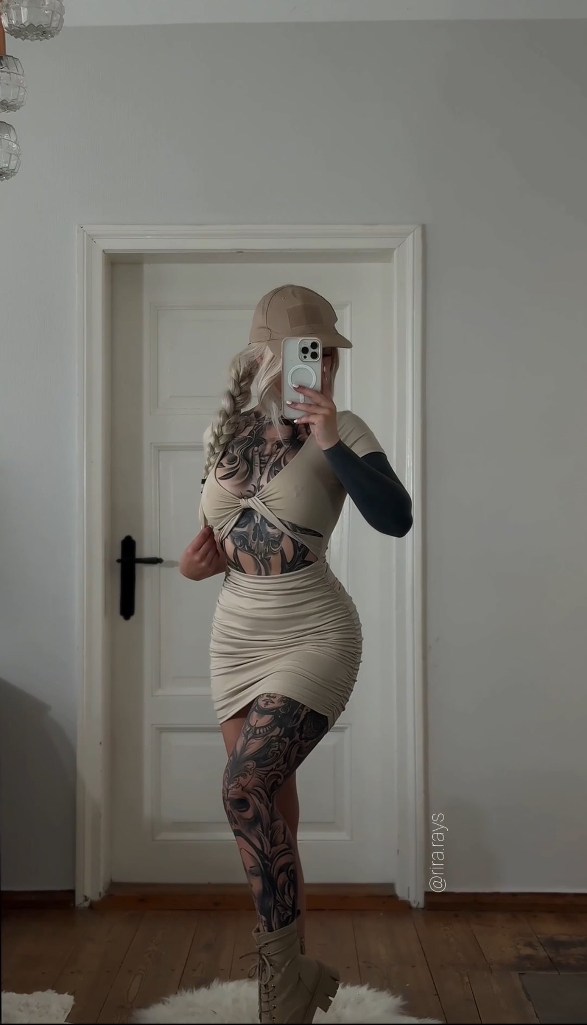 RIRA RAYS 🤍 on X: 1 or 2 ? t.co7tIeTKVQ80  X