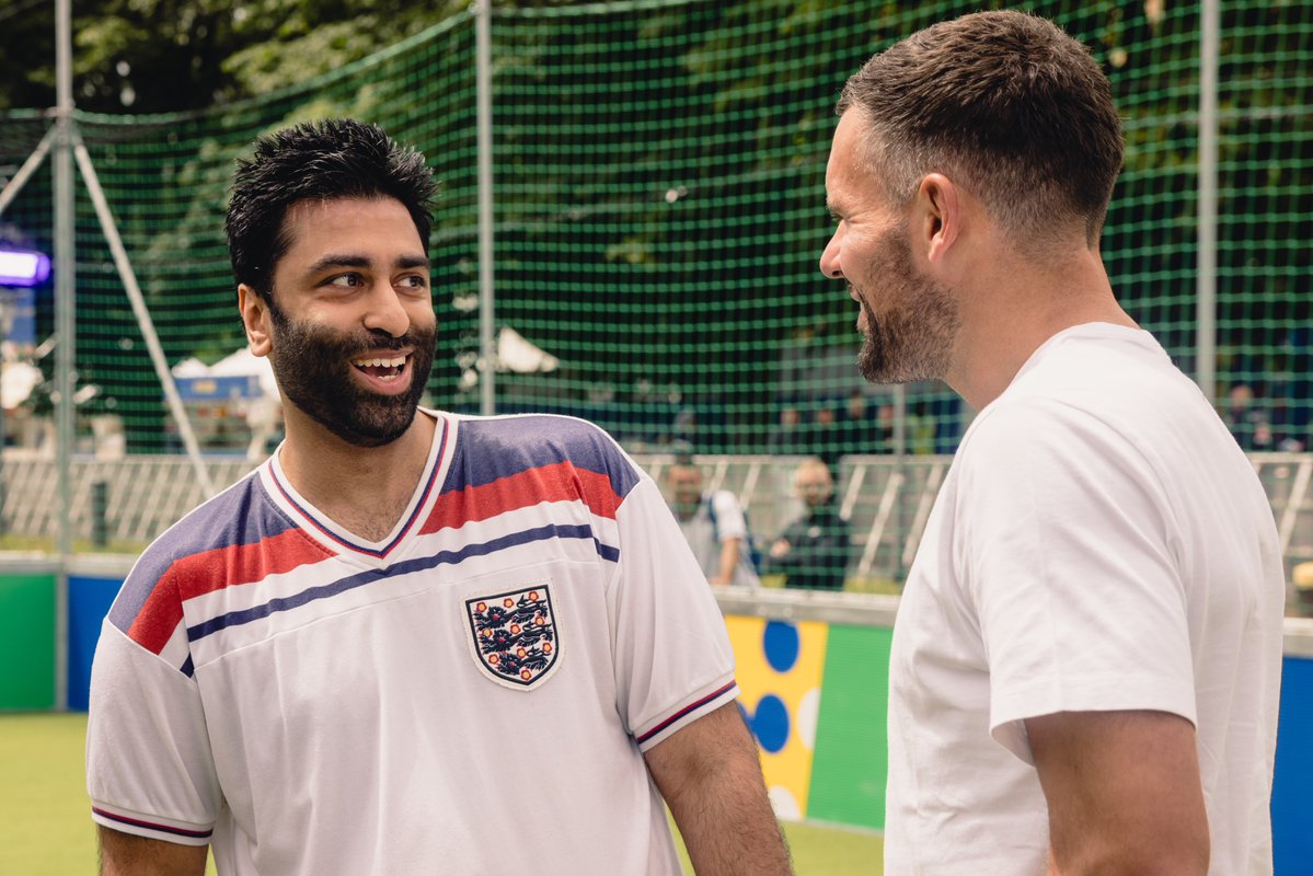 England tweet picture