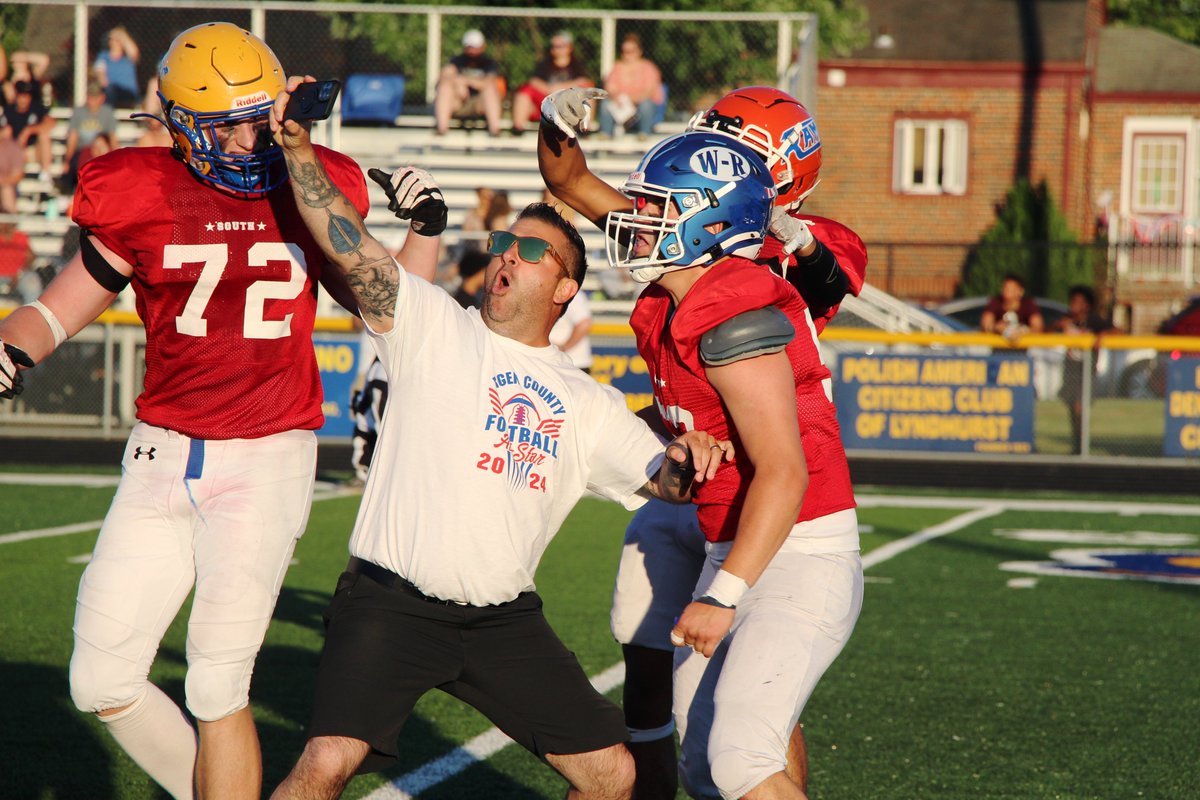 Caption this... then check out the game story... tapinto.net/towns/hasbrouc…