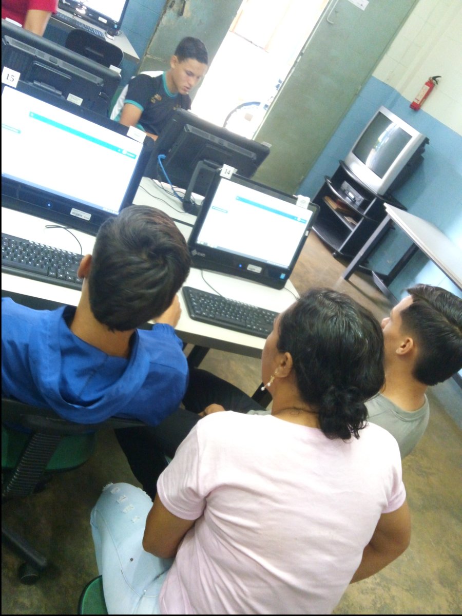 Continuamos... REZAGADOS Registro Opsu.  Miércoles, 19/06/2024 #SomosFundabit
<a href="/NicolasMaduro/">Nicolás Maduro</a>
<a href="/_LaAvanzadora/">Yelitze Santaella</a>
<a href="/Fundabit_/">FundabitOficial</a>
@MPPEDUCACION
<a href="/JackiePSUV/">Jacqueline Faria</a>
<a href="/CDCEBarinas/">CDCE Barinas</a>