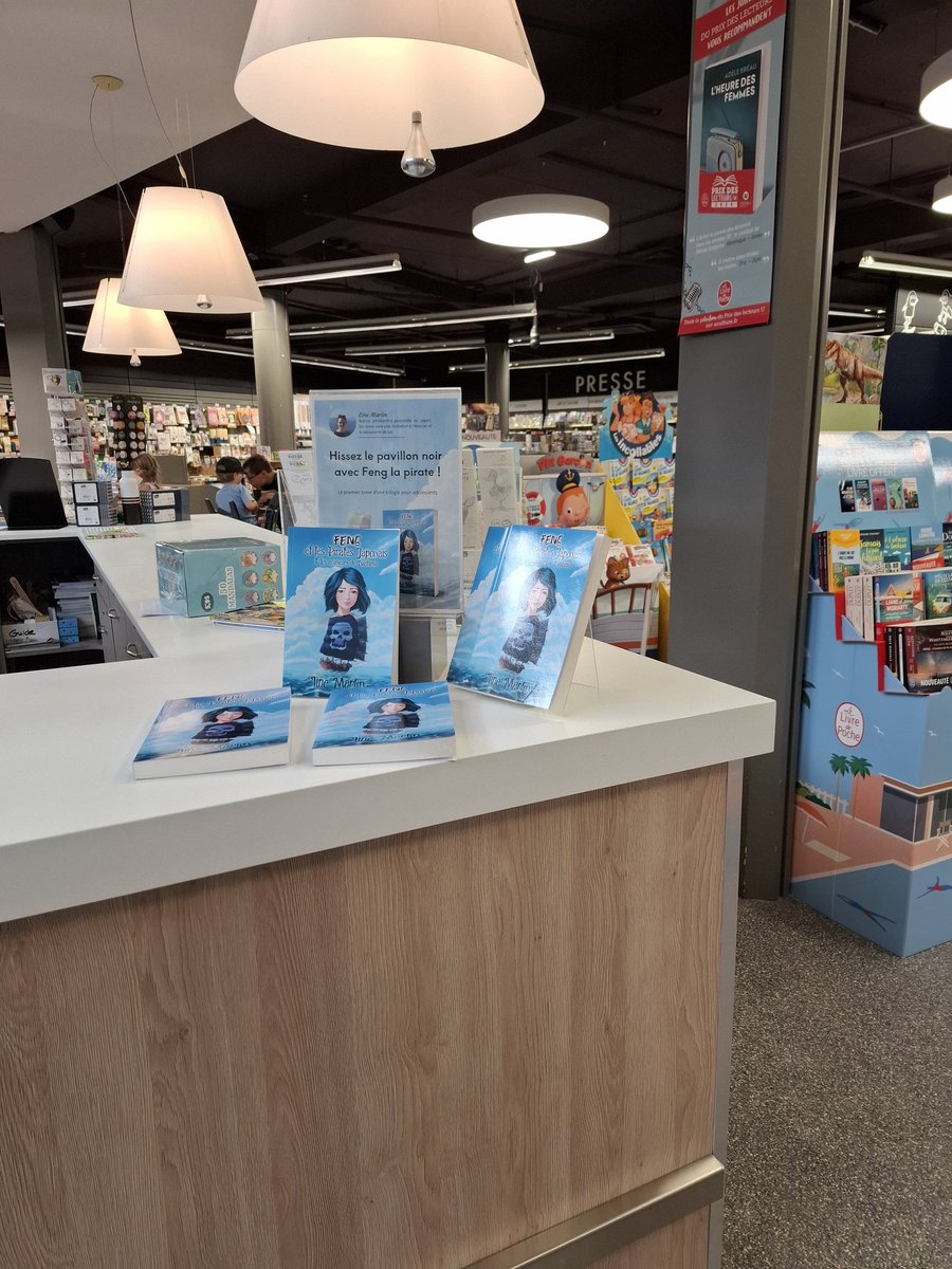 Feng et les pirates japonais est disponible à l’hyper U de Saint Philbert de Grand Lieu ! 😍😍

#PirateBooks #pirates