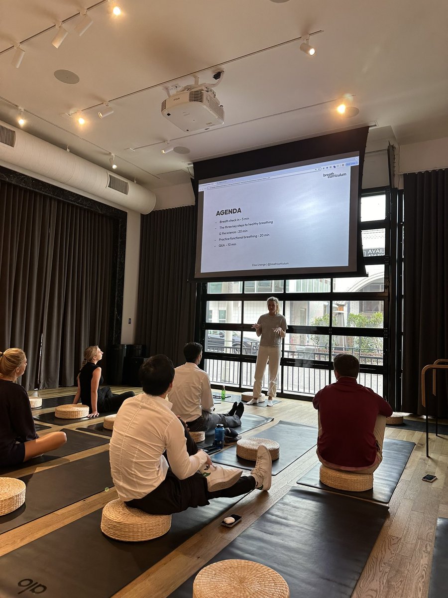 elsaunenge's tweet photo. Join me for another #breathwork session! 

📍 @NeueHouse - Venice, LA. 
🗓️ Wednesday, July 3.
⌚ 6 PM. 

Let me know if you'd like to join and I'll send you the RSVP link as soon as it's live. 

🫶 https://t.co/9YlY8jWEiT