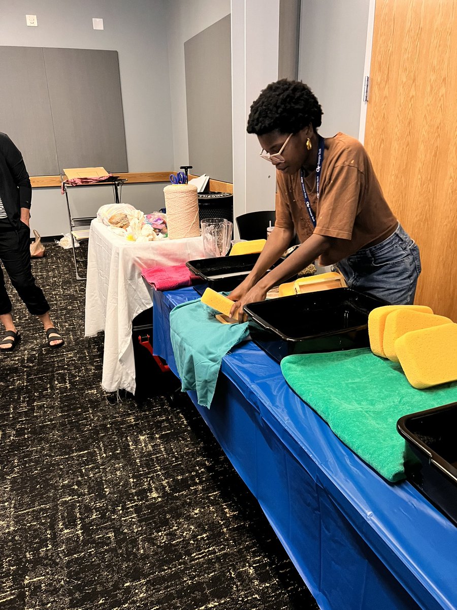 Jenny Liu tweet media