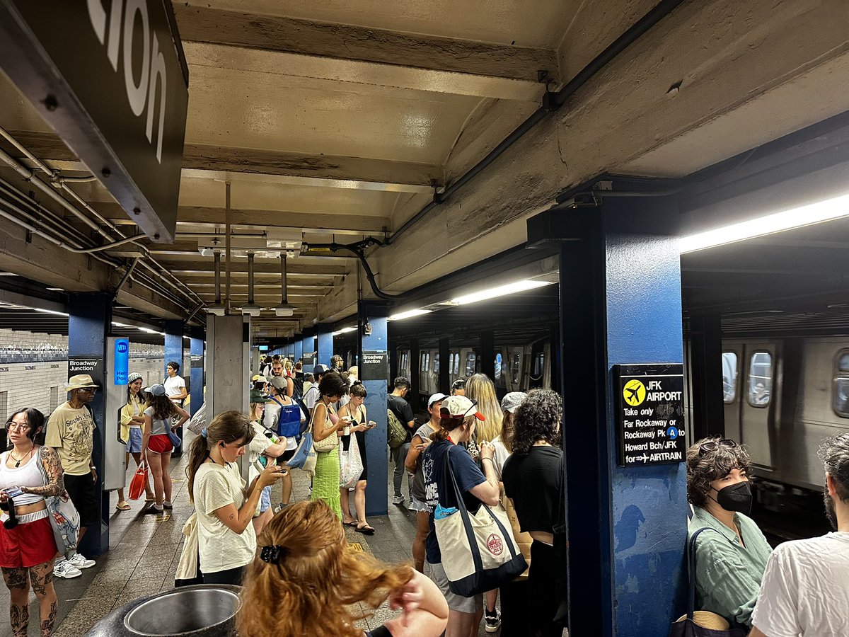 fully fund transit (@crosstown_line) on Twitter photo Hey <a href="/GovKathyHochul/">Governor Kathy Hochul</a> maybe it would have made more sense to run extra trains to the beach instead of subsidizing traffic 🤔 Hey <a href="/GovKathyHochul/">Governor Kathy Hochul</a> maybe it would have made more sense to run extra trains to the beach instead of subsidizing traffic 🤔