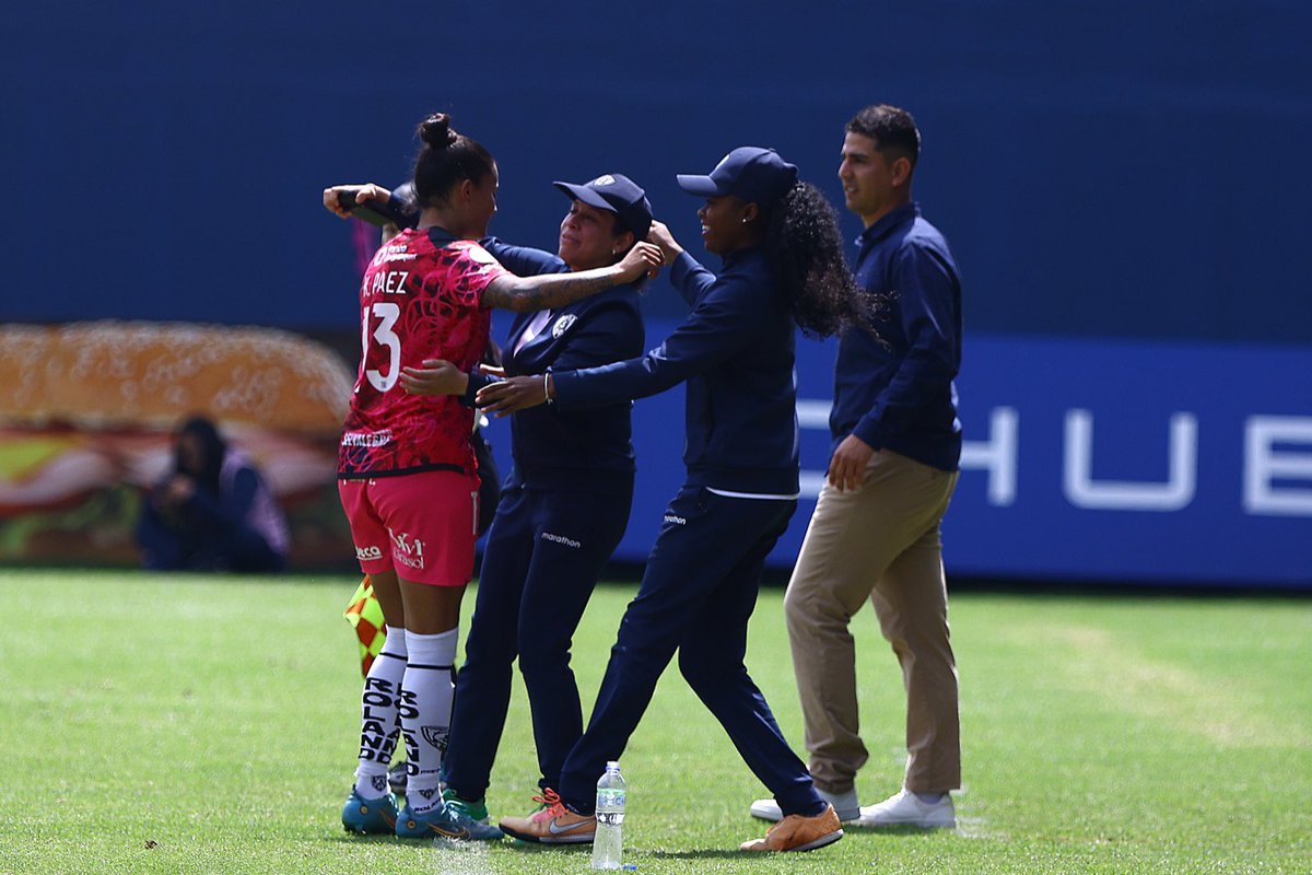 DragonasIDV's tweet photo. #SuperLigaFEF | 40' PT ⏱️ Goooooooooooooool de Karen Páez
#DragonasIDV 3 - #Toreras 0
🐉❤️🔥⚽️ https://t.co/od7CyDoIIe