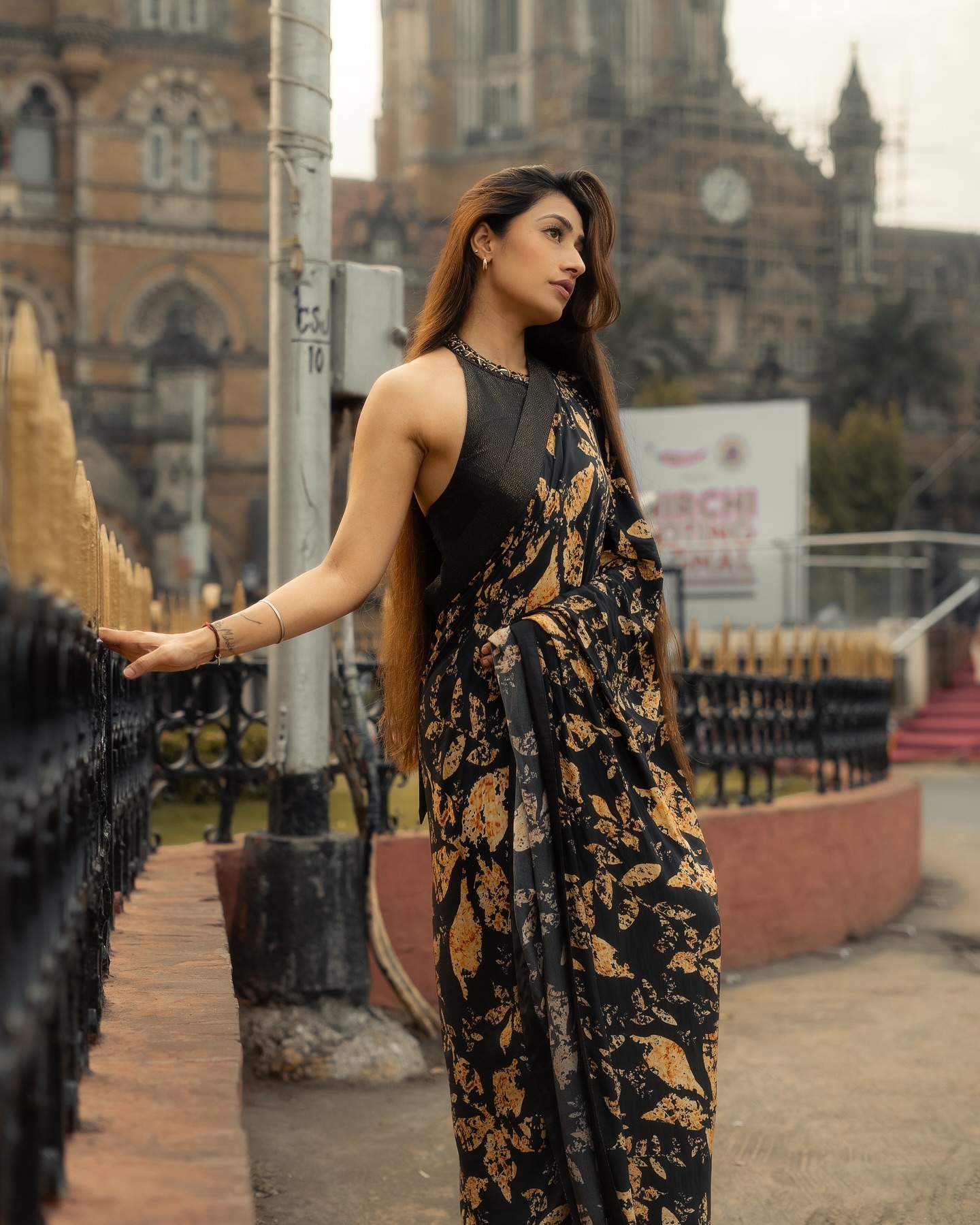 GQcup7-aIAQW57S?format=jpg&name=large