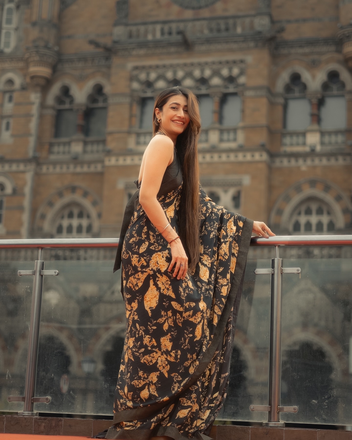 GQcuqDAaIAI4OjP?format=jpg&name=large