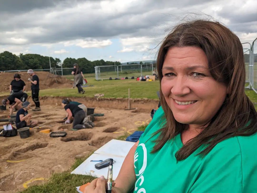 Dave ๐ (@sharewyatt) on Twitter photo 3/ ...yesterday we welcomed our new-ish (she joined us in January) <a href="/CAERHeritage/">CAER Heritage</a> team member to Trelai site, her first time experiencing the community buzz of <a href="/CAERHeritage/">CAER Heritage</a> dig for our awesone <a href="/elycaerau_ACE/">ACE</a> Caer Development Officer <a href="/Caerlois/">Lois Atkinson</a> .... 3/ ...yesterday we welcomed our new-ish (she joined us in January) <a href="/CAERHeritage/">CAER Heritage</a> team member to Trelai site, her first time experiencing the community buzz of <a href="/CAERHeritage/">CAER Heritage</a> dig for our awesone <a href="/elycaerau_ACE/">ACE</a> Caer Development Officer <a href="/Caerlois/">Lois Atkinson</a> ....