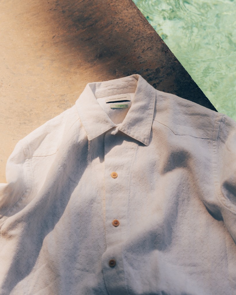 O_Spencer's tweet photo. Whether you're home or out of office⁠, our Cuban Short Sleeve Shirt Medley White is the perfect summer option.⁠
⁠
 #oliverspencer #summer24 #mensstyle #menswear #summerstyle⁠ https://t.co/wxfePYkVTw