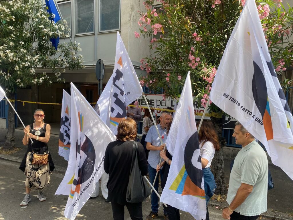 CrackJobsAct's tweet image. #SviluppoLavoroItalia dopo le mobilitazioni delle scorse settimane, e l’incontro del 4 giugno, il 17 giugno si è svolto un nuovo tavolo con la Presidente Nicastro. Incontro che ha sancito ulteriori avanzamenti. A seguire il comunicato clap-info.net/2024/06/svilup…
@SviLavoroItalia