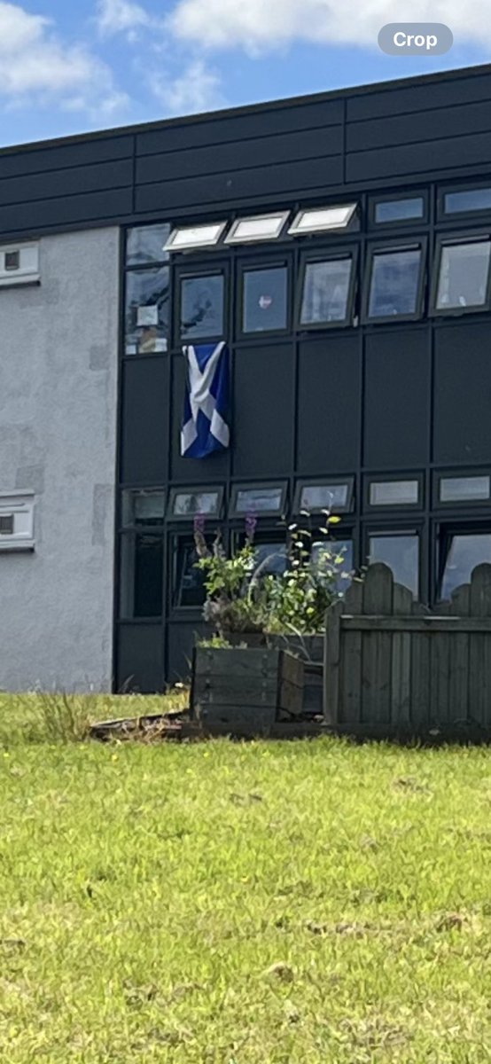 SunnysidePri's tweet image. 🏴󠁧󠁢󠁳󠁣󠁴󠁿🏴󠁧󠁢󠁳󠁣󠁴󠁿Loving the show of support for @ScotlandNT at the ‘Sunny side’ of Craigend! 🏴󠁧󠁢󠁳󠁣󠁴󠁿🏴󠁧󠁢󠁳󠁣󠁴󠁿 #ScoSwi #EURo2024