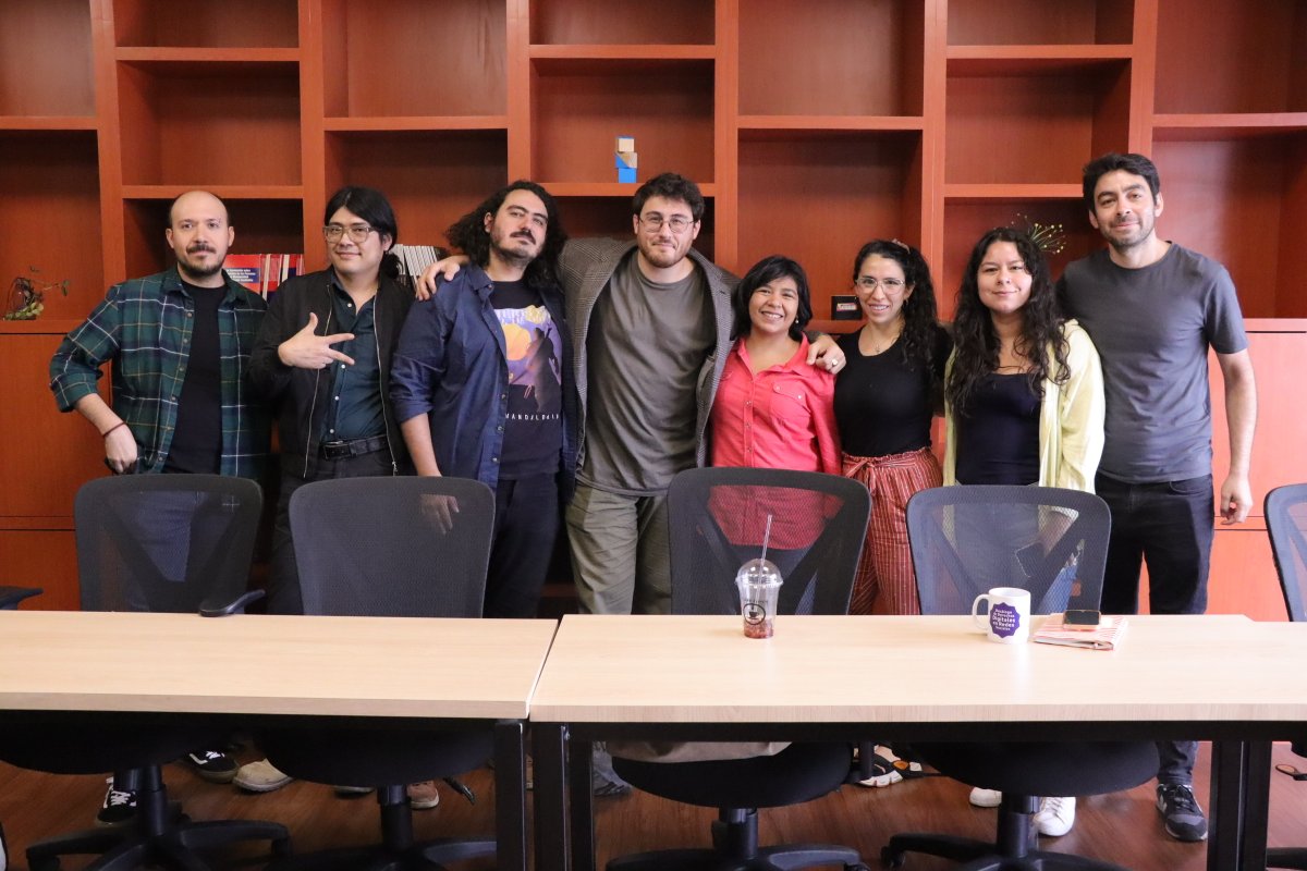 ¿Podemos imaginar el fin del capitalismo? 

Este miércoles 19 de junio recibimos en el #PUEDJS al destacado periodista Ekaitz Cancela (<a href="/ecanrog/">Ekaitz Cancela</a>) 🌟

En su visita, compartió con las y los investigadores del #TlatelolcoLab sobre cómo pensar en tecnologías digitales y creativas