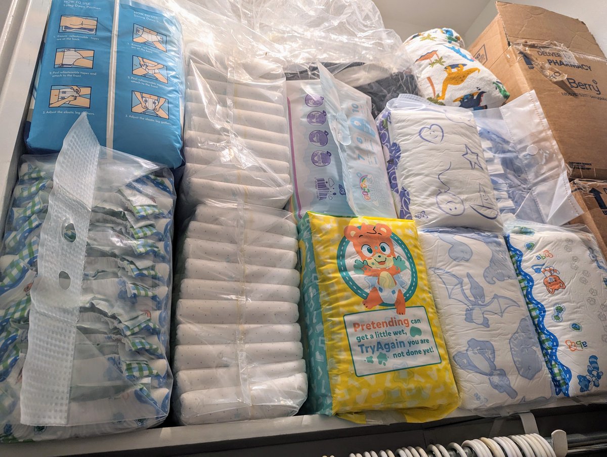 CrinkleCatTigon's tweet photo. Which one of these should I open and wear next? :3 https://t.co/MeEI9uKB5y