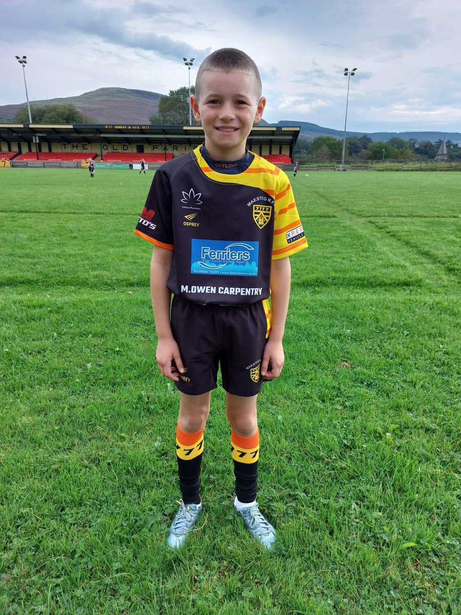 Huge congratulations to our superstar Jenson Owens who has made it through to the Bridgend schools district training squad.  💙 💫🌟 
Good luck Jenson, go give it your all, as you always do! We couldn’t be prouder of you! #Teamllan 💙