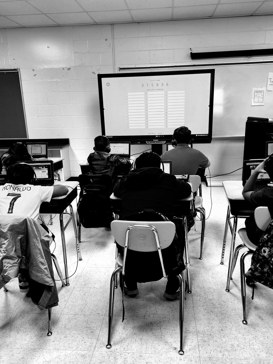 principallearns's tweet photo. Month since I've visited classrooms. Today gave me a fill. After "you're so pretty" & "I love your hair" they could tell me all about everything. No matter where you are,kids know love. (Story of 1st grader & rubix cube for later.)
#ILoveKids #LoveWhatIDo #IHaveValue #MoreToCome https://t.co/Tmh5kTCgBG