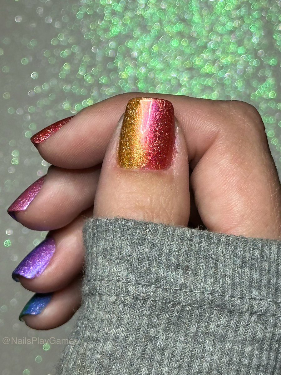 NailsPlayGames's tweet photo. A lazy gradient with the @holotaco Rock Candy Collection! ๐ญ I canโt pick a favorite, what about you?
Sunshine Crush
Jam Session
Pop Rocker
Electric Sweetener
Blue Rizzler
Sour Note
#holotaco #nails #nailart #nailpolish #lazygradient #rockcandycollection https://t.co/64tgde34Dp