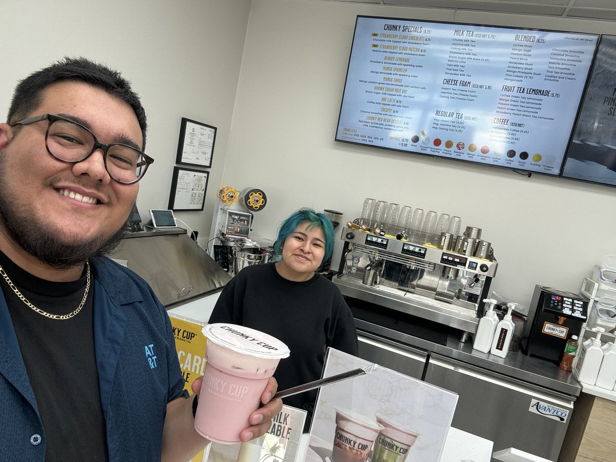 Angel Martinez (@angelmar_dmv) on Twitter photo Great day of prospecting, Jose and I said get us out these doors!! Not only did we want to enjoy this great weather☀️☀️ but reach out to our great community and inform them about our AIA solutions‼️#Attconexión #HighRollerz
<a href="/LifeAtATT/">Life at AT&T</a> <a href="/_MightyMAS/">Mid-Atlantic States Team</a> Great day of prospecting, Jose and I said get us out these doors!! Not only did we want to enjoy this great weather☀️☀️ but reach out to our great community and inform them about our AIA solutions‼️#Attconexión #HighRollerz
<a href="/LifeAtATT/">Life at AT&T</a> <a href="/_MightyMAS/">Mid-Atlantic States Team</a>