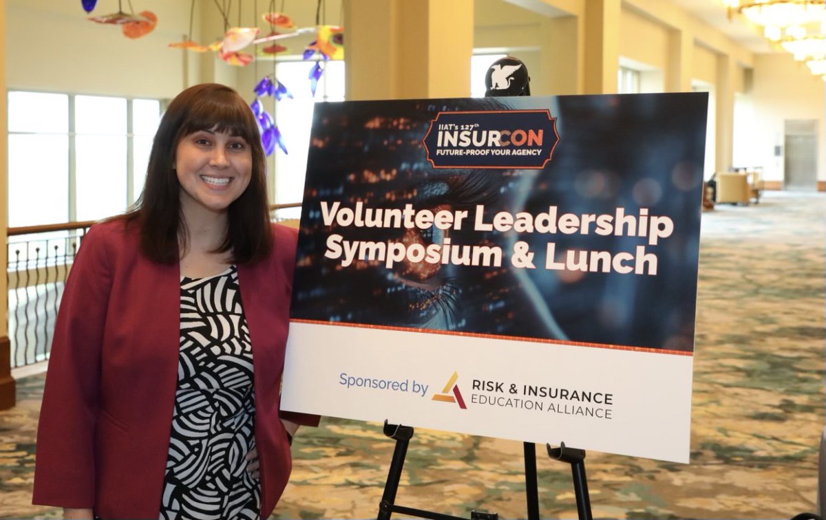 iiatexas's tweet photo. Thanks to Brittany Hodak for kicking off INSURCON sponsored by INSURICA. 

Get her award-winning book #CreatingSuperfans here: https://t.co/uTHrF1YibB https://t.co/ekqaVnAgxJ