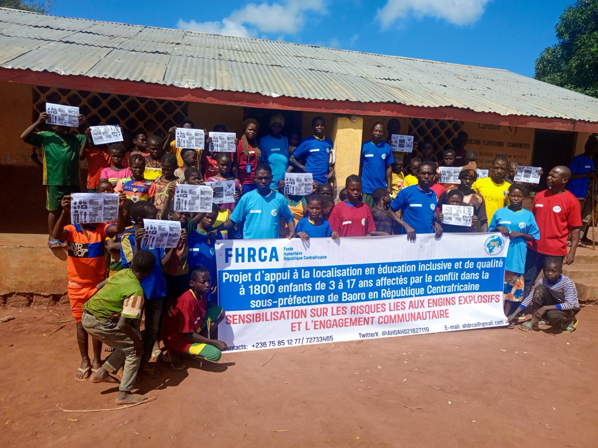 AHDAHD21827119's tweet image. Suite à des années de conflit, la menace des engins explosifs présente dans la Sous-préfecture de Baoro. Avc  l’appui du @CBPFs #RCAm AHD organise une sensibilisation  sur le risque lié aux engins explosifs ds les écoles. #InvestInHumanity @OCHA_CAR @UNICEF_CAR @GlobalEdCluster