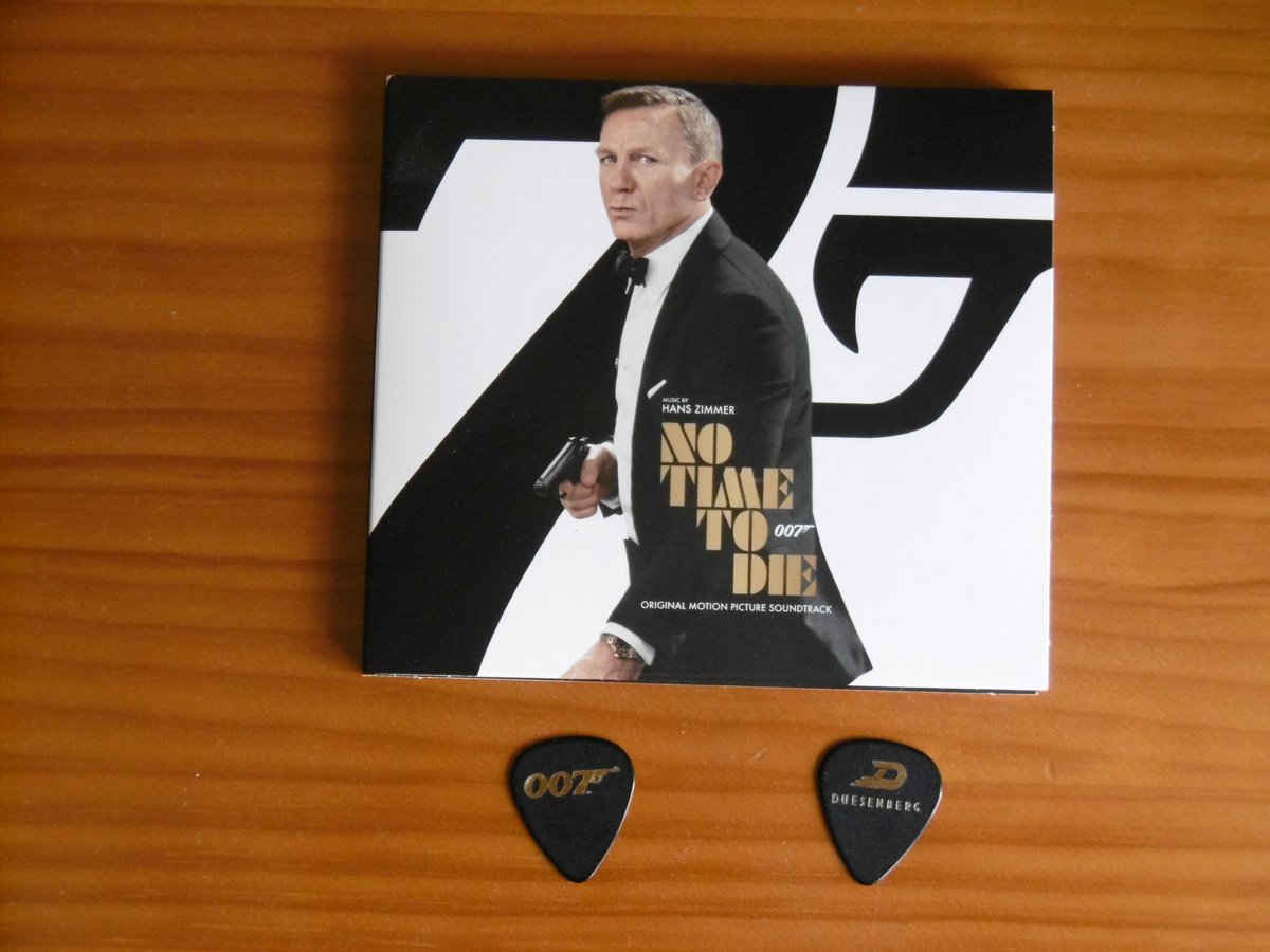 Archivo_007's tweet image. Sorteo del mes junio'24: púas EXCLUSIVAS acortar.link/fIC01f Artículo de coleccionismo excepcional

#JamesBond #puas #duesenberg #sorteo #music #Archivo007 #ClubArchivo007