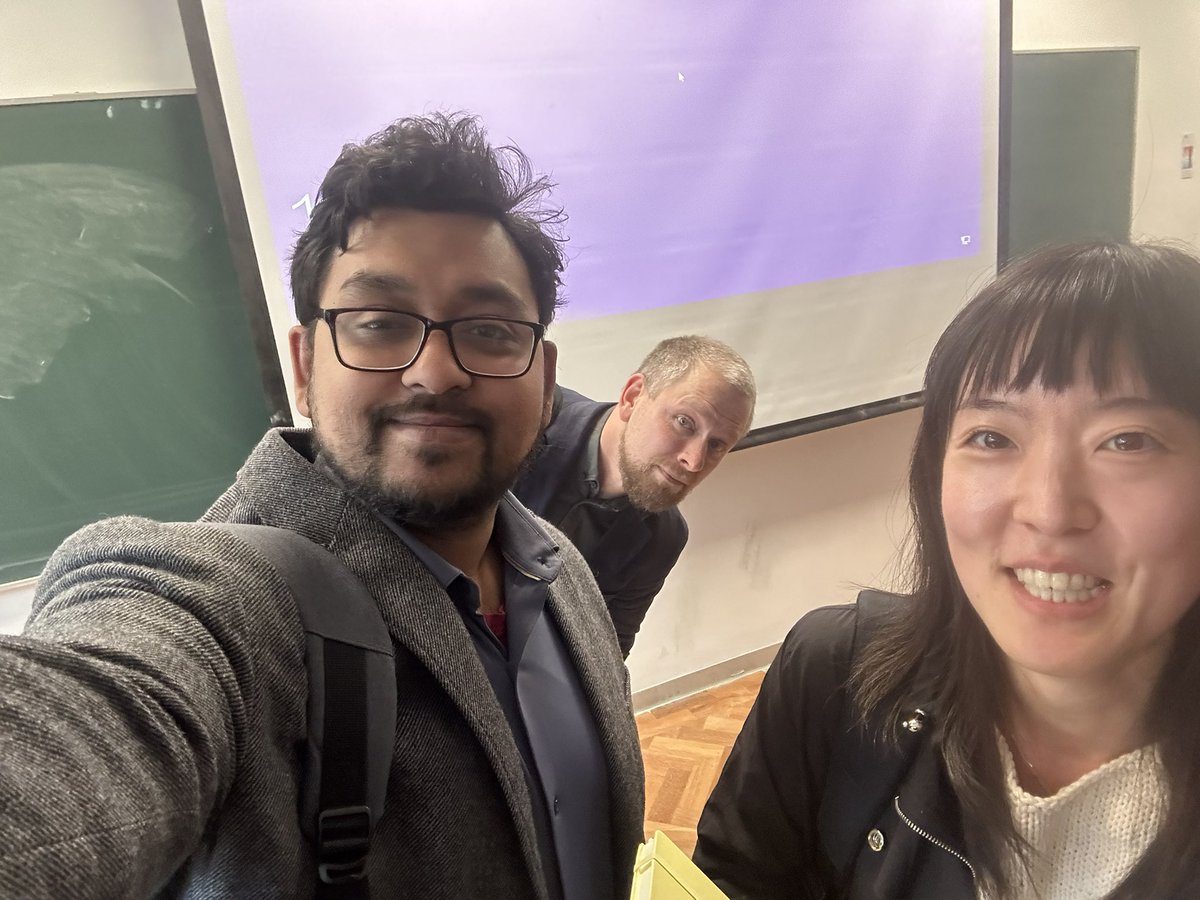 went to <a href="/TanzilShafique/">Tanzil Shafique</a>’s awesome symposium and finally got a chance to talk with the wonderful @SavranskyMartin !! 😸🫶🏼  #theearthmultiple