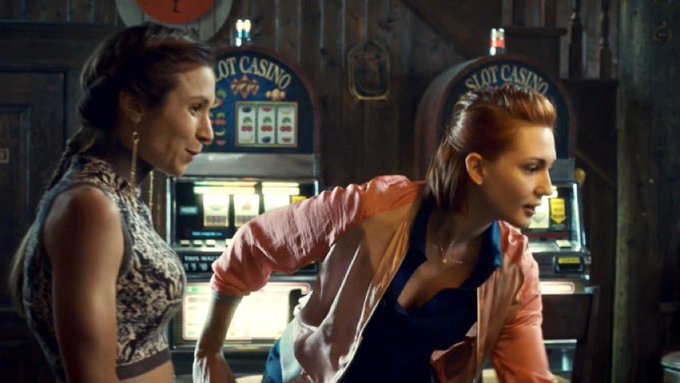 only_human3's tweet photo. Happy #wayhaughtwednesday to all my lovely #Earpers Family 💜 #WynonnaEarp #wayhaught #representationmatters 🏳️🌈 #katbarrell #Dominiquepc https://t.co/8DXtTapqRD