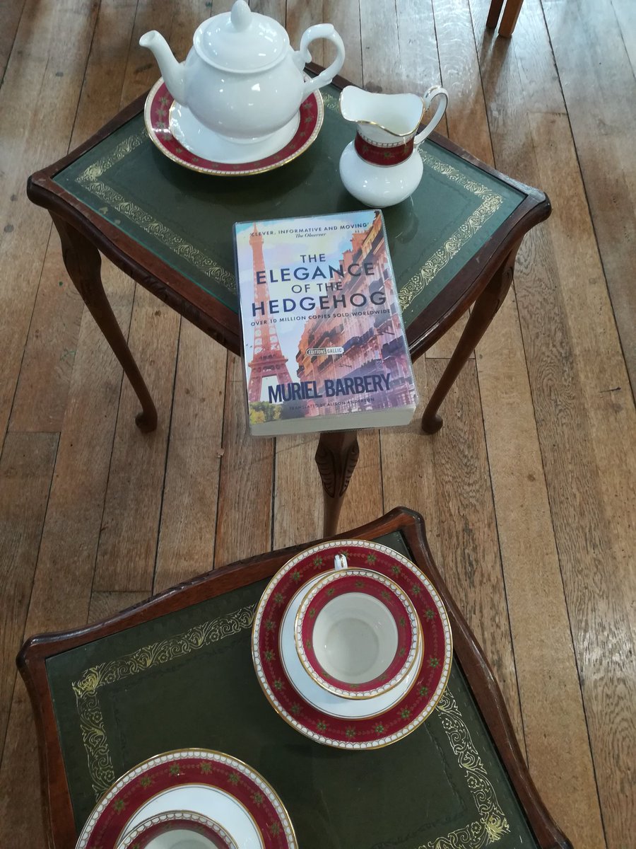 It's Book club and tonight we have our tea pot &amp; cups ready, plus our hedgehog to see just  how elegant it really is! @MalvernStJames <a href="/GallicBooks/">Gallic Books</a>